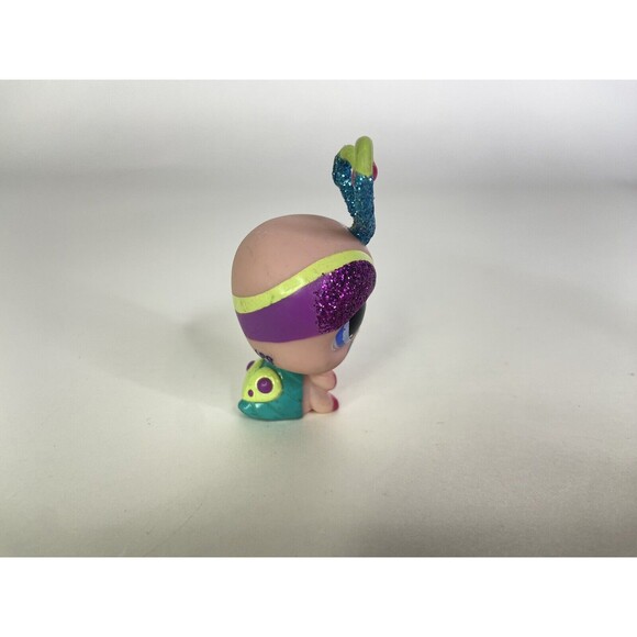 Littlest Pet Shop LPS 2151 Glitter Love Bug Figure Toy Hasbro - Picture 2 of 6